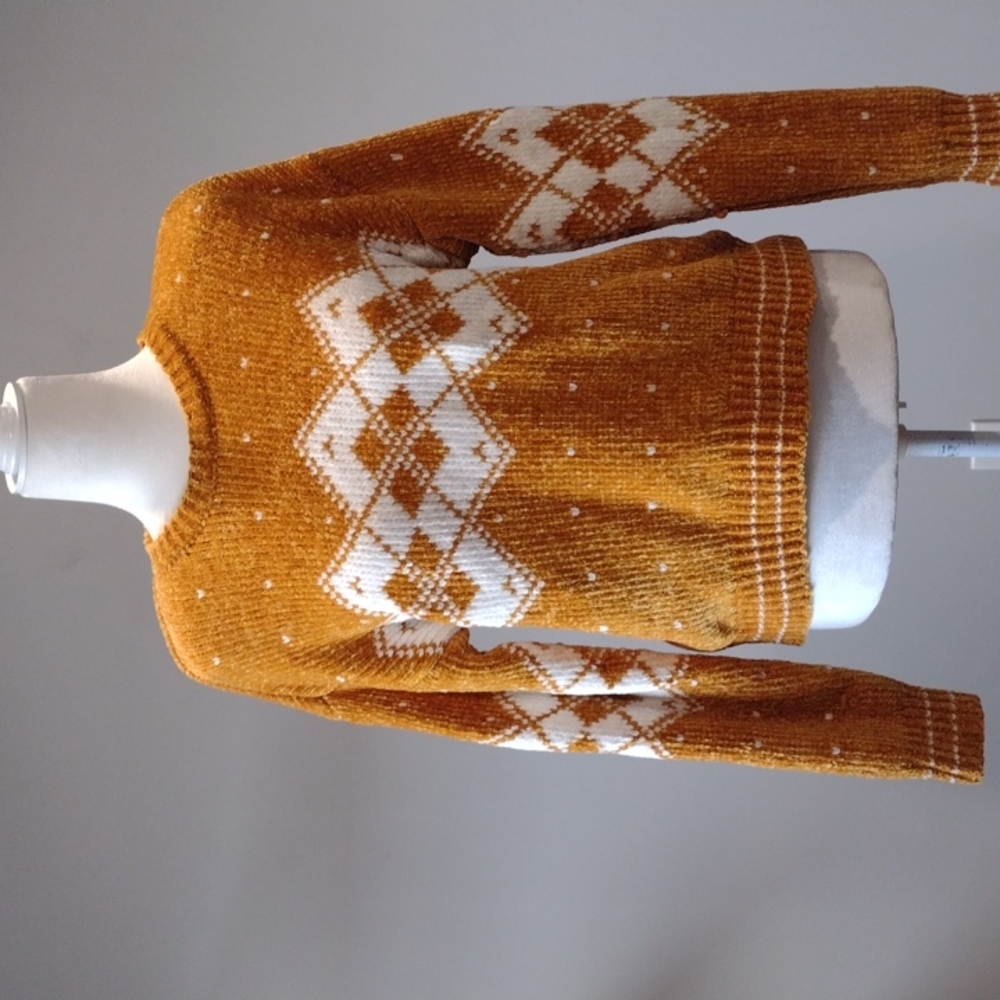 Forever 21 Sweater